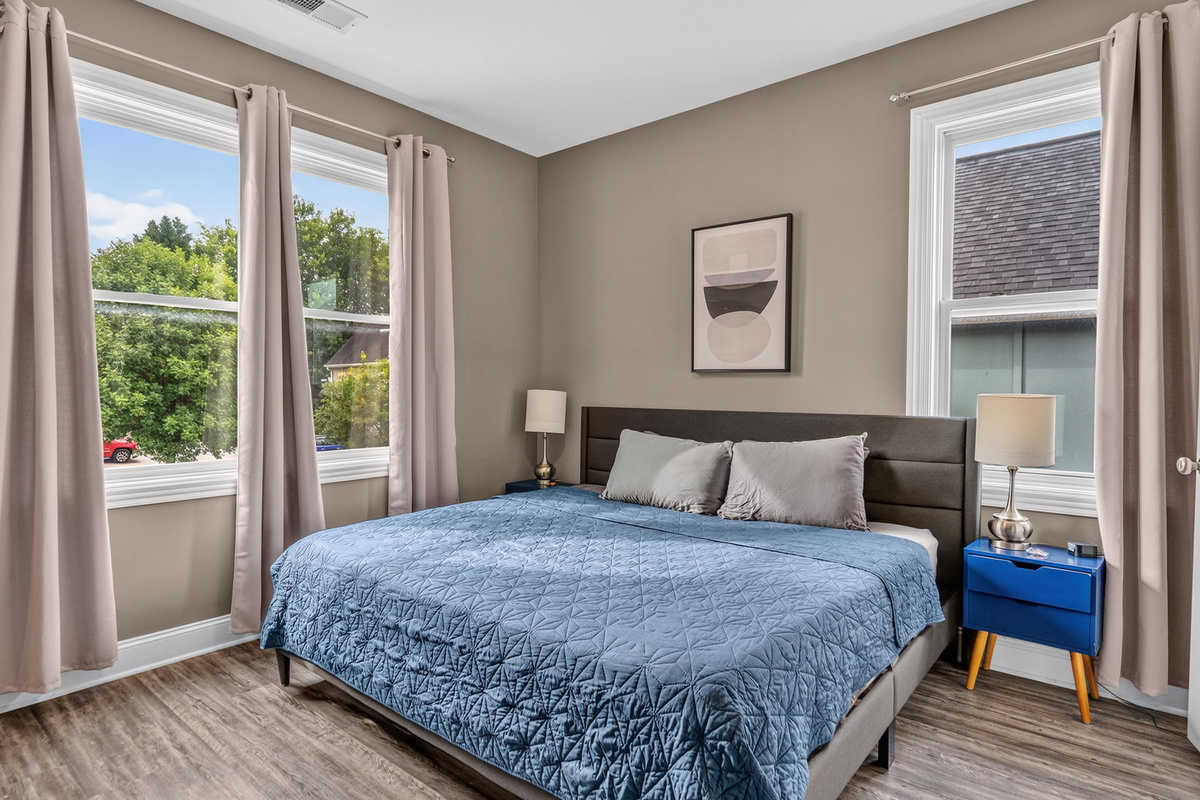 BR 2: No fighting over the best bedroom! They're all kings, spacious and with own bathroom.