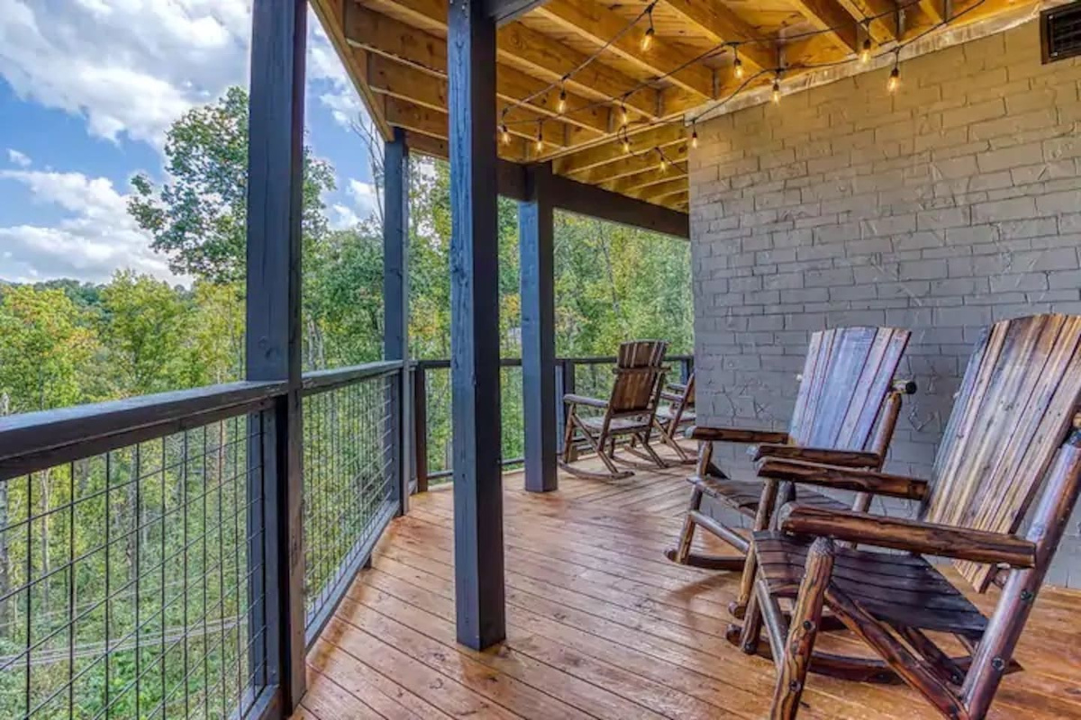 Jacuzzi deck