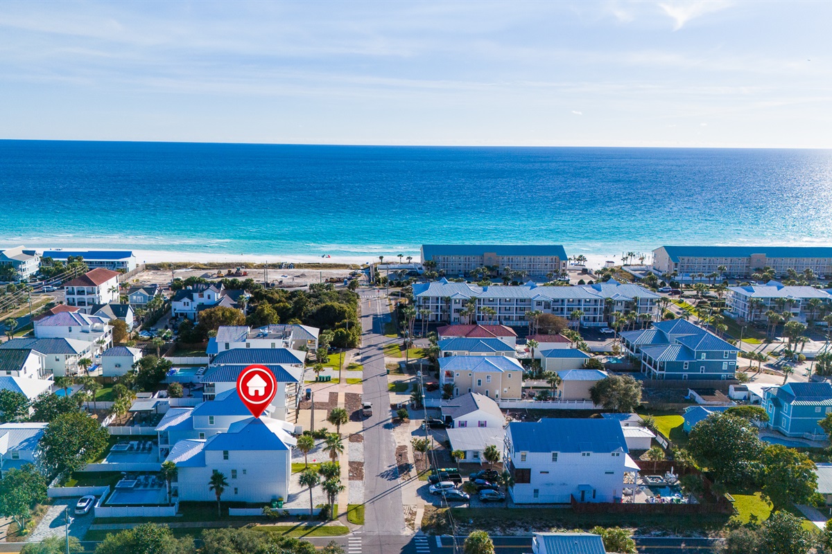 2 minute walk to the beach