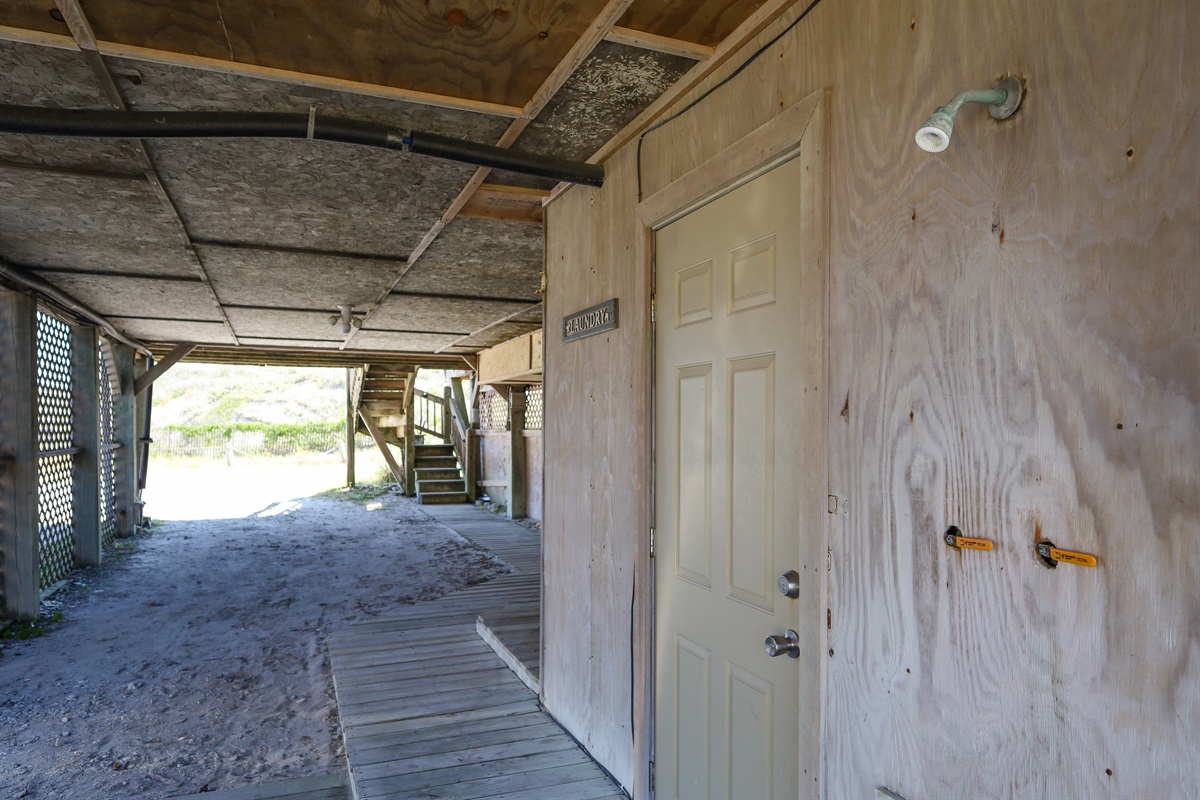 Parking for 2 vehicles