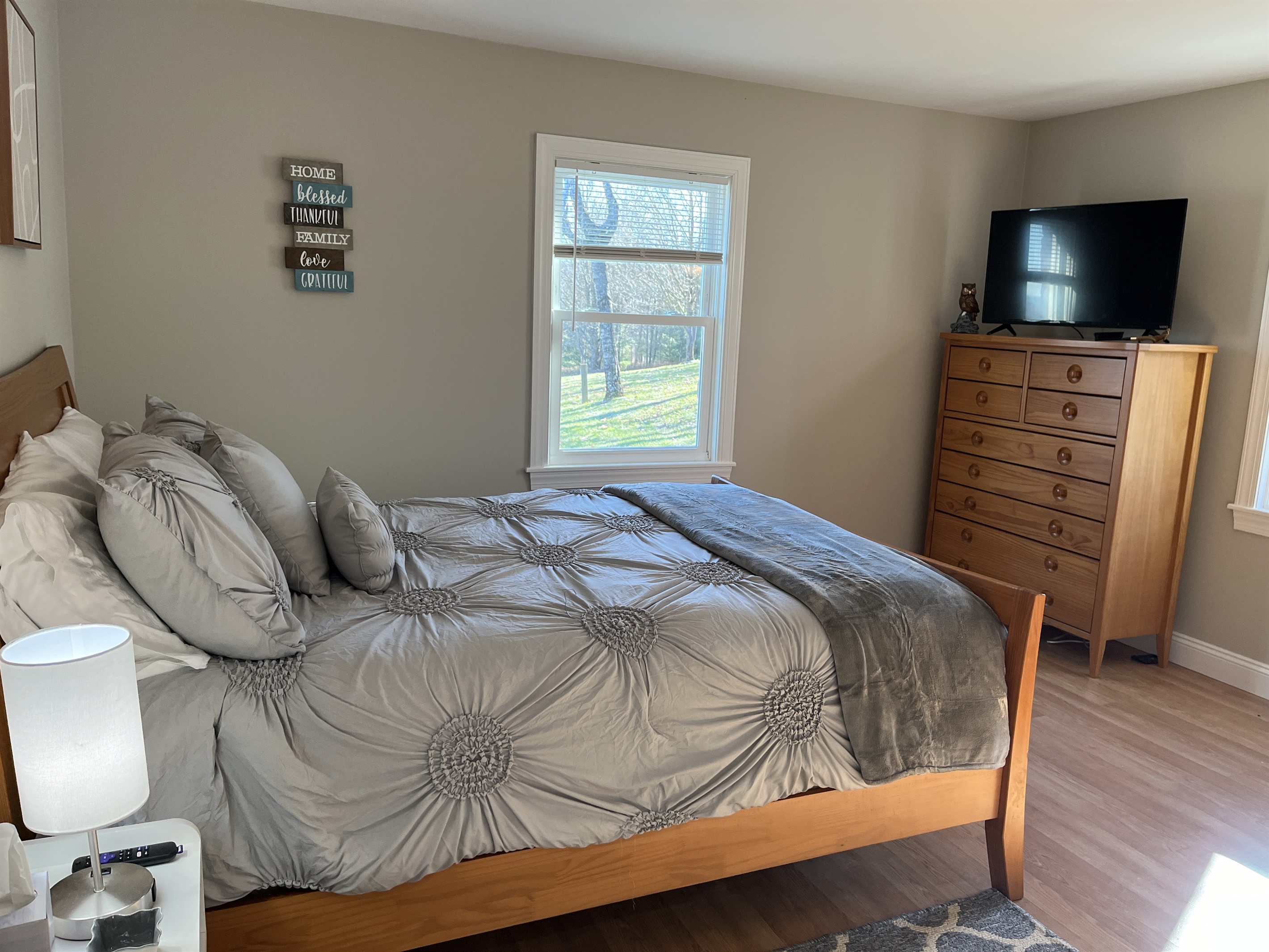 Hilltop Hideaway 1st floor Queen bedroom #2.
