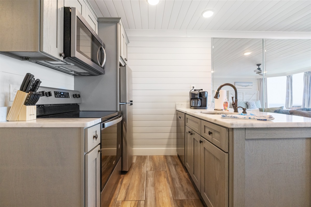Kitchen with sink in the bar