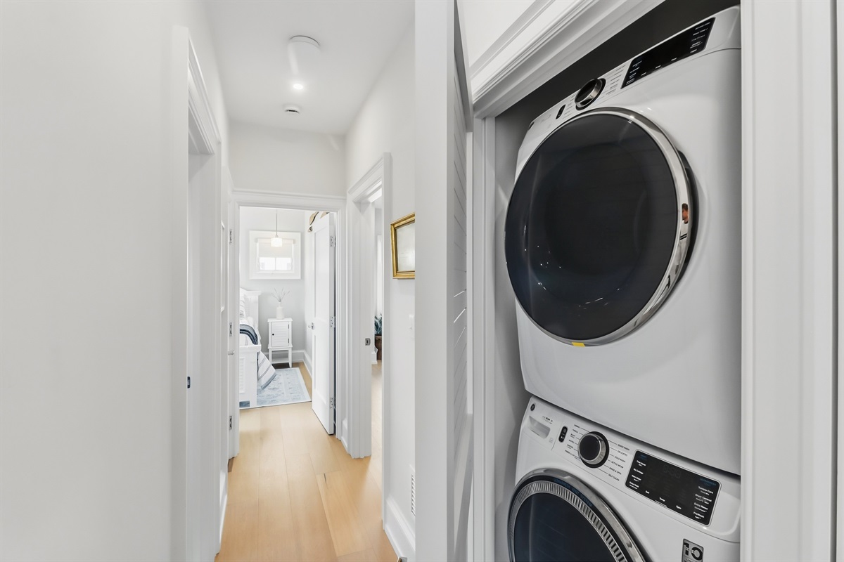 Washer and dryer combo