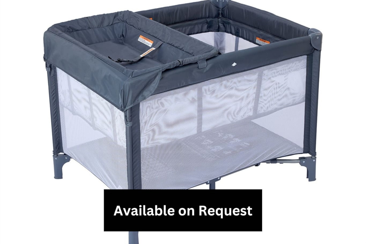 Skye’s Beach House can provide a travel cot on request, adding another practical item to the guest amenity setup.