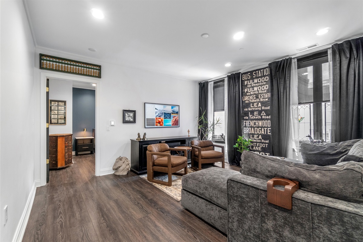 Living room leading to bedroom