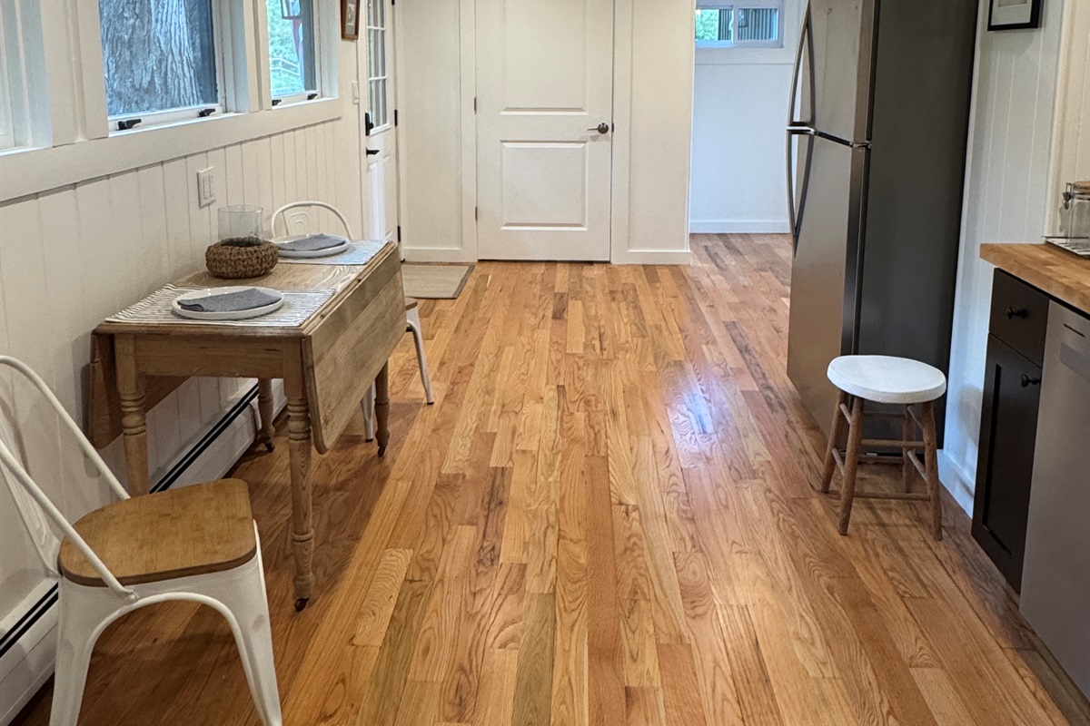 Space conscious drop-leaf table