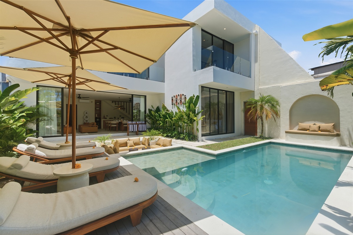 Pool area