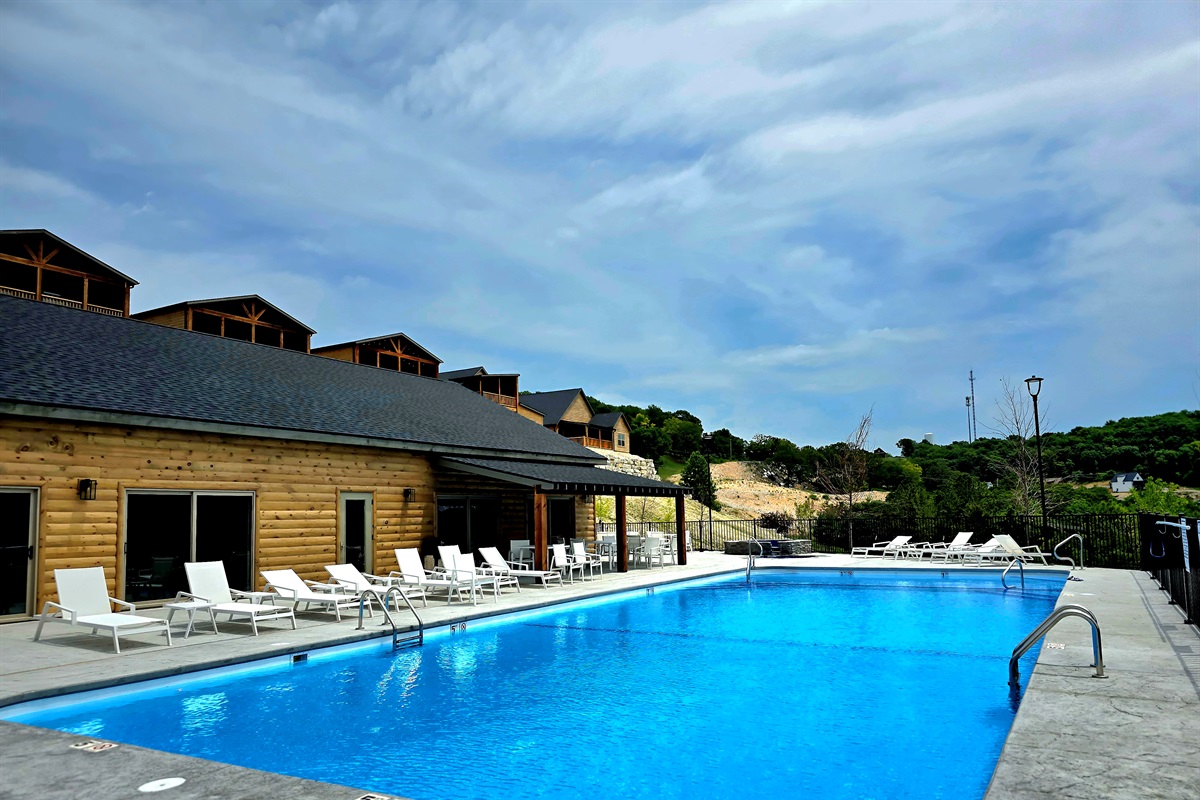 Outdoor community pool!