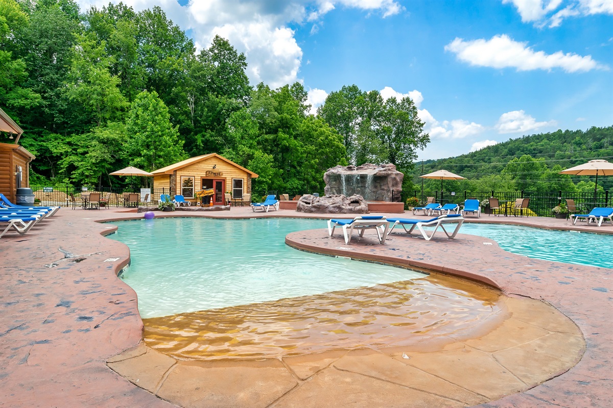 The resort pool is amazing!