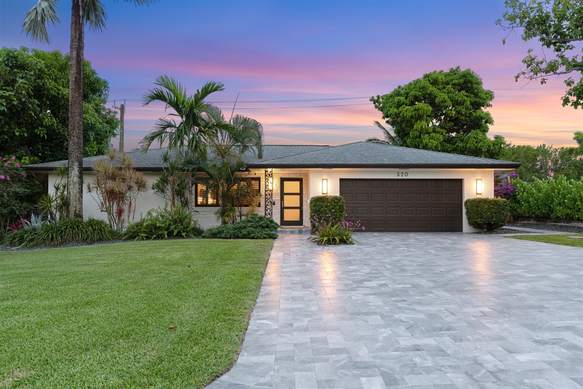 Spacious and Stylish Exterior – A Home That Makes an Impression