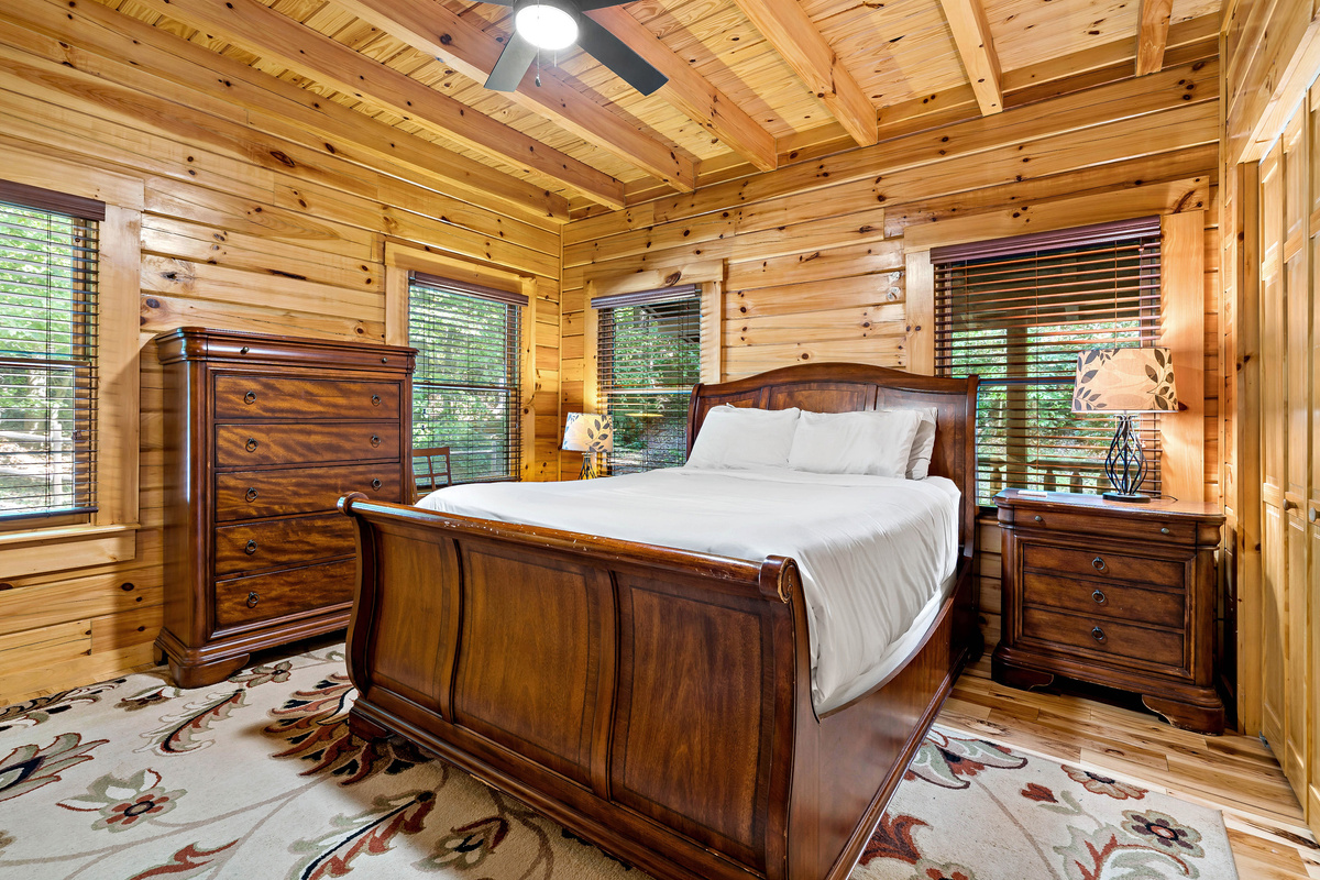 Master bedroom with queen sized bed