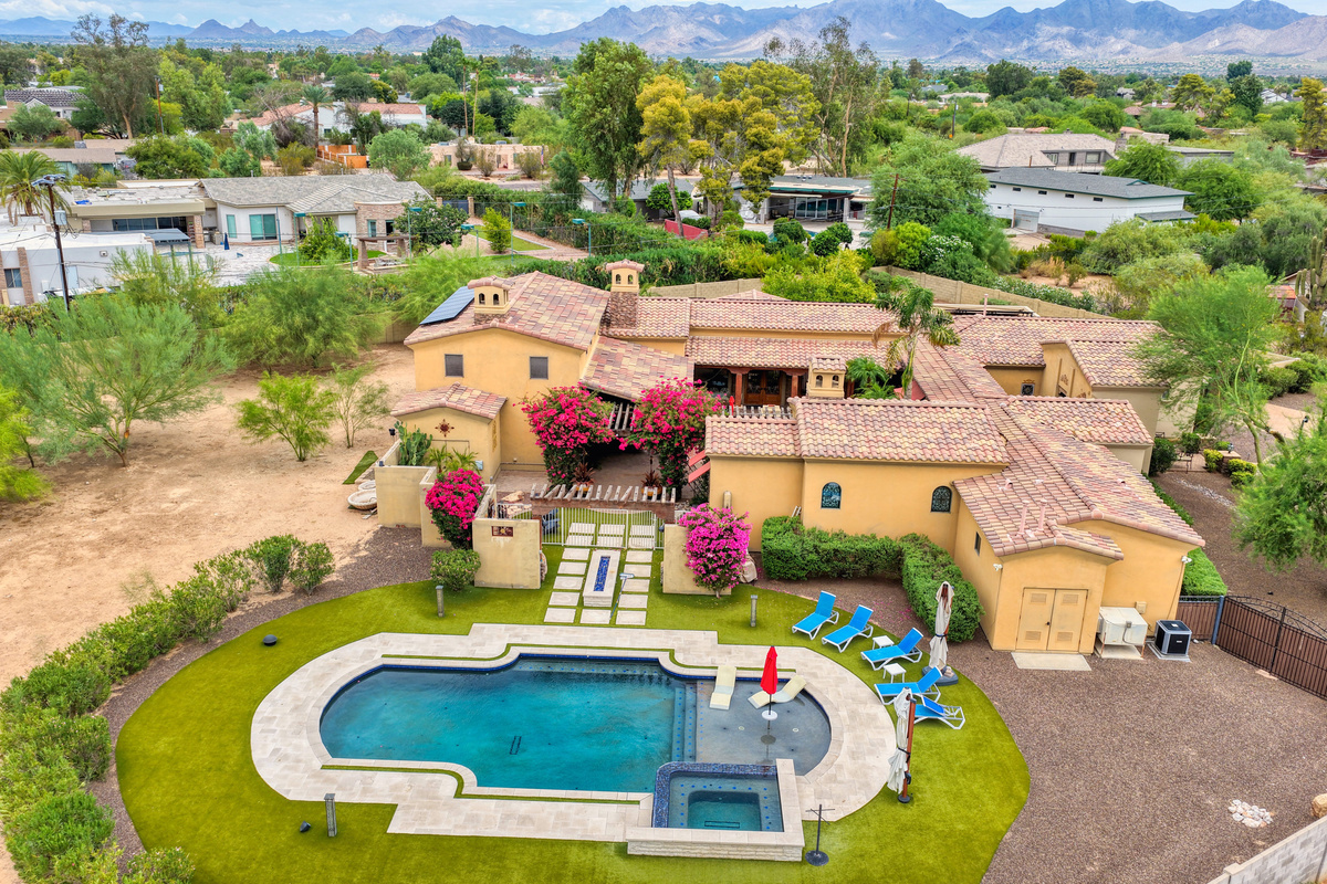 Epic Estate Scottsdale (82nd) — Epic Estate Scottsdale (82nd), Scottsdale, Arizona — photo 6