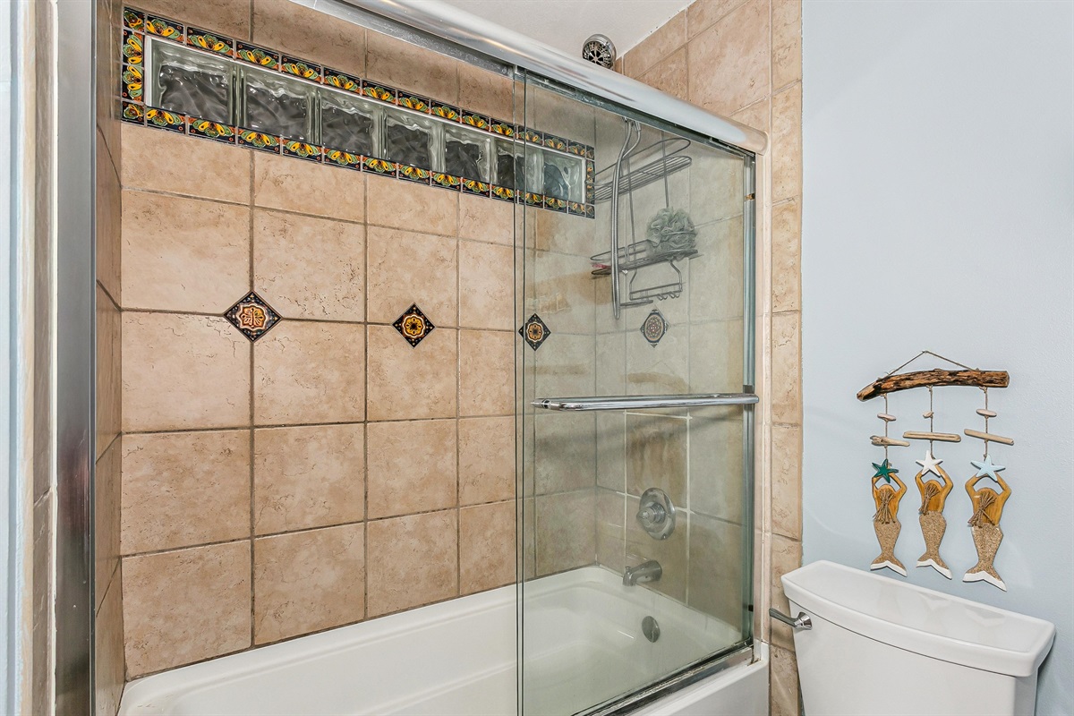 Shared Full Bathroom