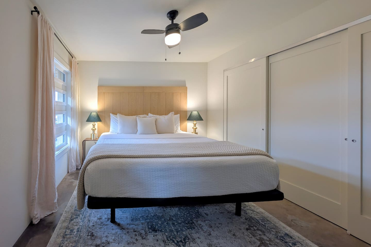 Bedroom