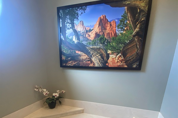 Upper bathroom: bathtub