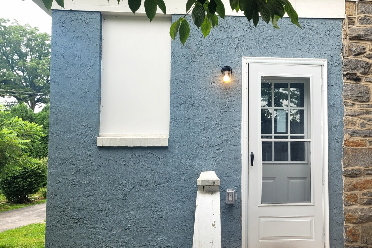 Head out to the back yard where your assigned parking space makes it easy to come and go.