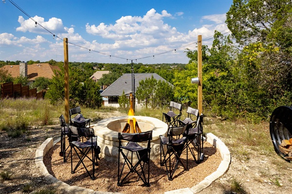 Roast S'mores overlooking the expansive Austin views.