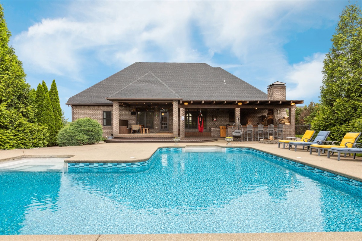 The Pool is ready for some FUN!