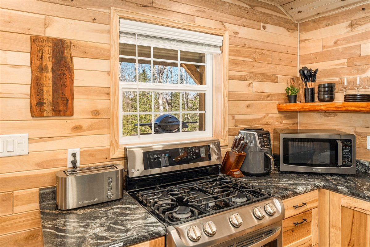 Ridge Cabin - Kitchenette