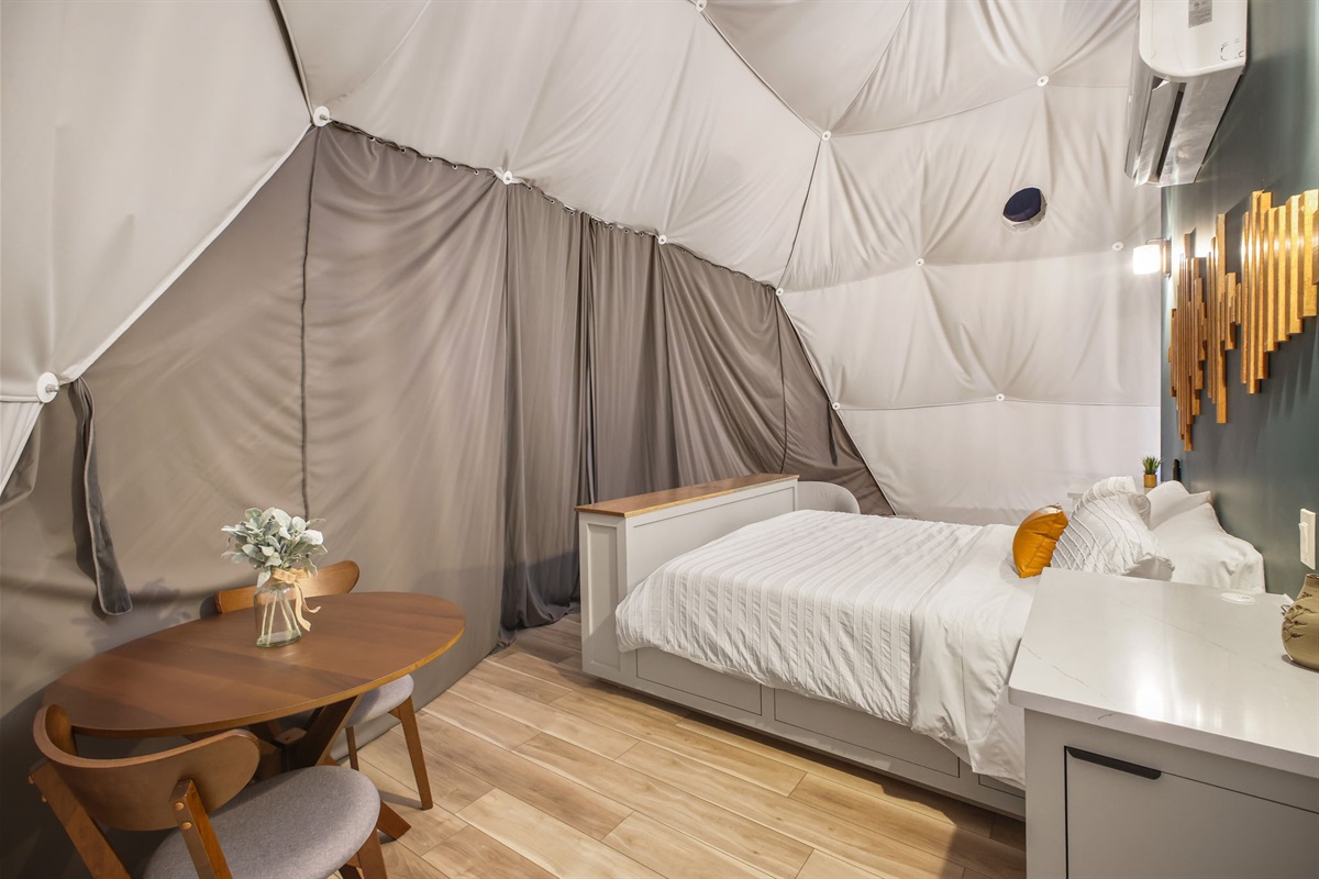 From sunrise to starlight, the curtains let you choose between breathtaking views and intimate privacy.