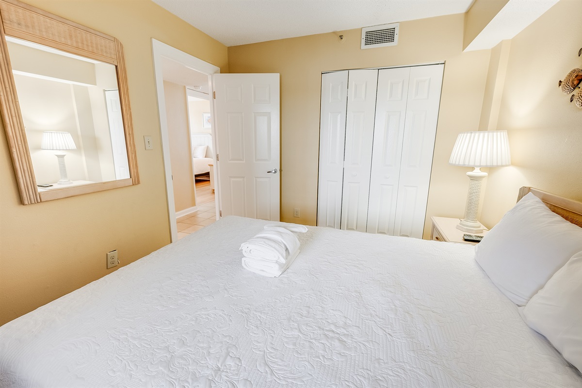 Stunning Bedroom ✨ Beautifully Decorated 🛏️💫