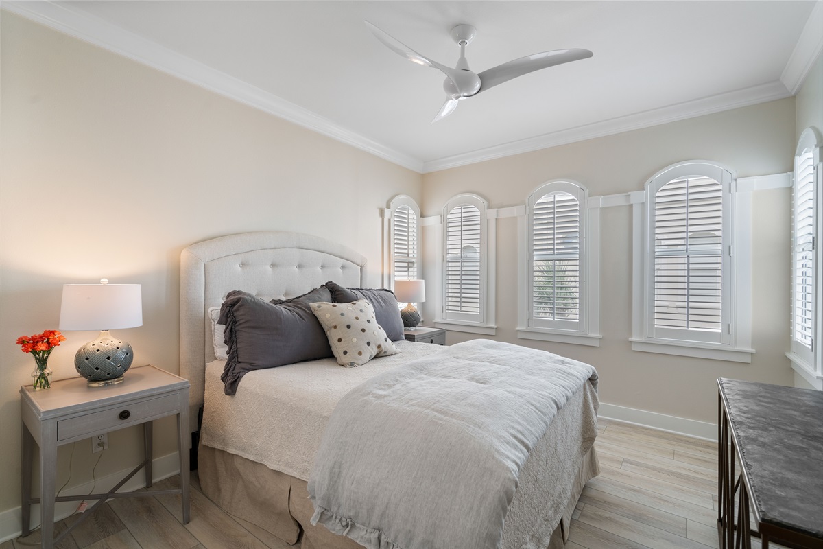 Middle Guest Bedroom 2 with Queen Bed