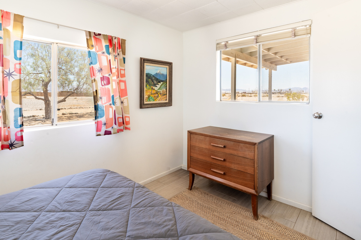 Second bedroom