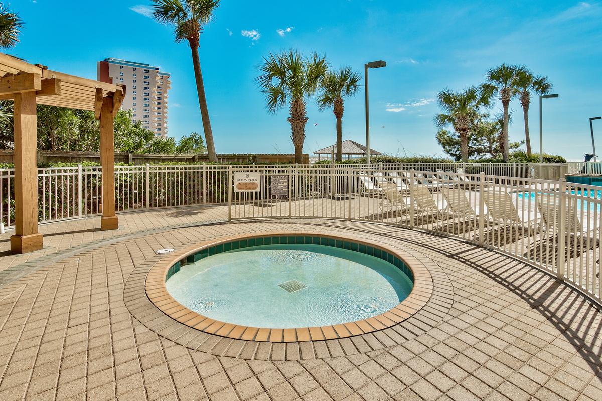 Hot tub
