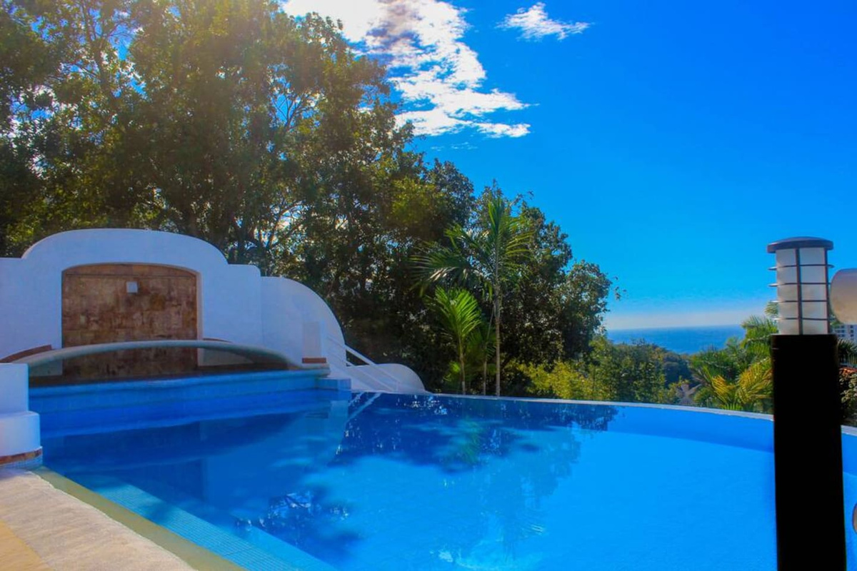 Infinity Pool