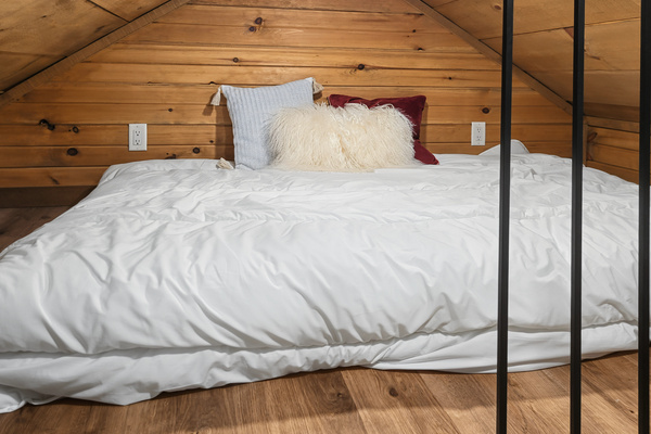Sleeping loft: comfort in compact space