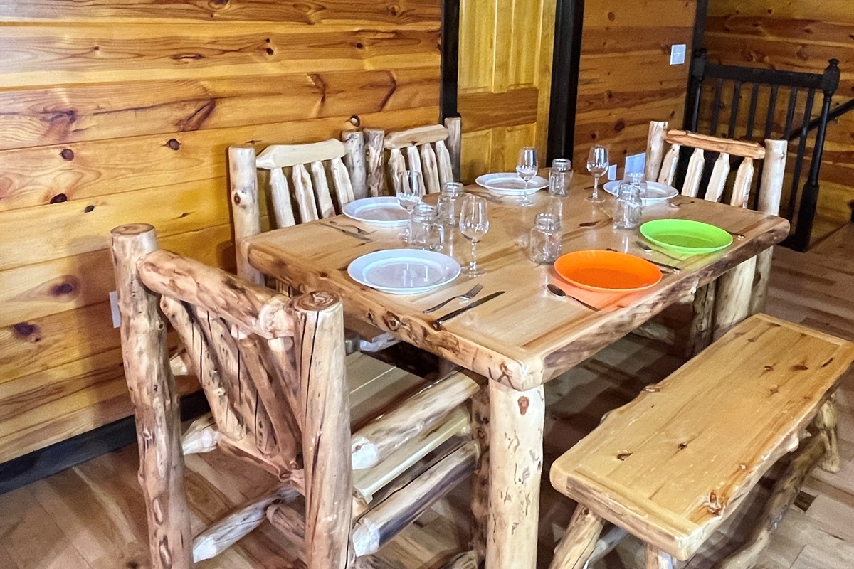 All real wood furniture complete the full cabin experieince.