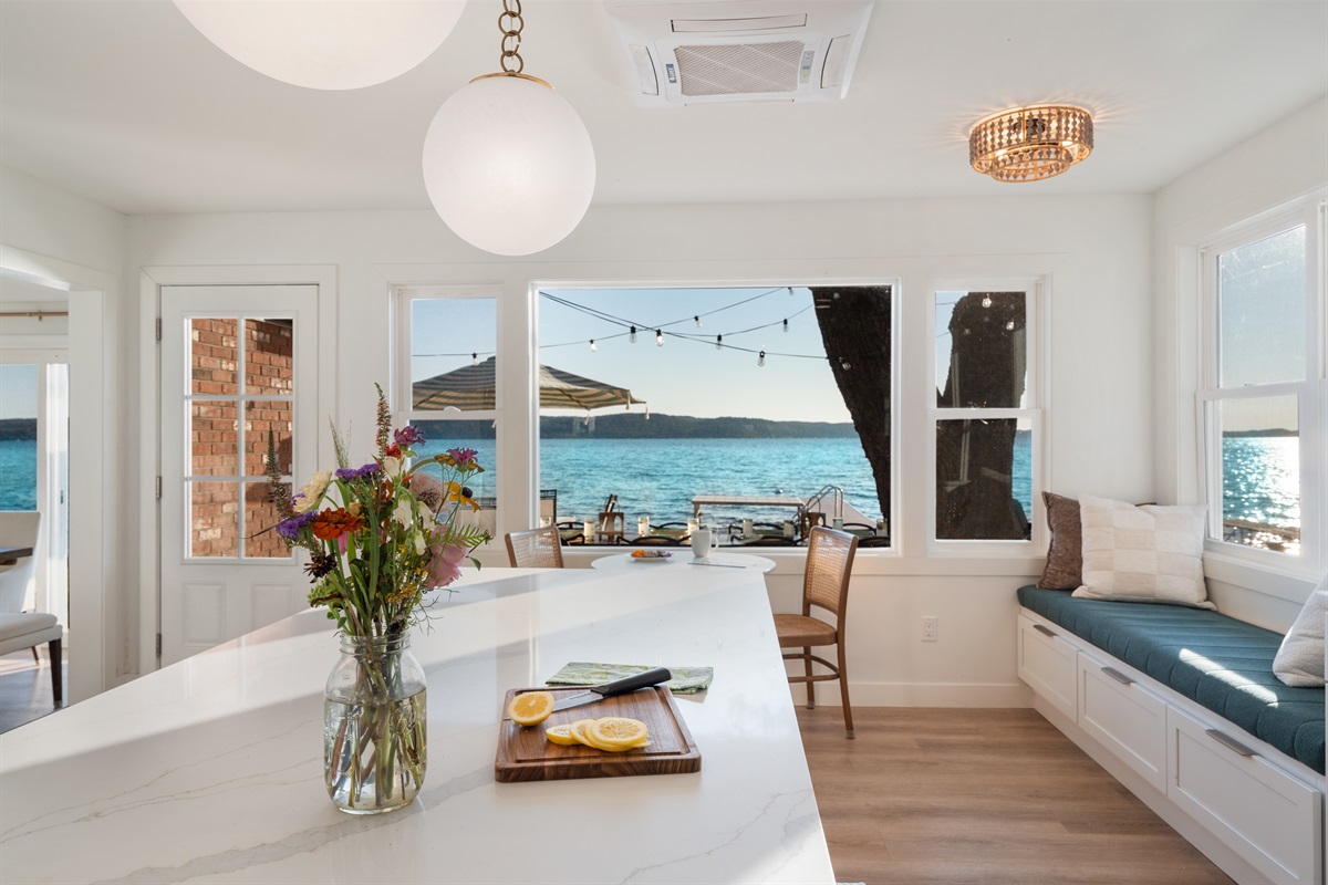 Who wouldn't want to cook in this kitchen with that view of Crystal Lake? 
