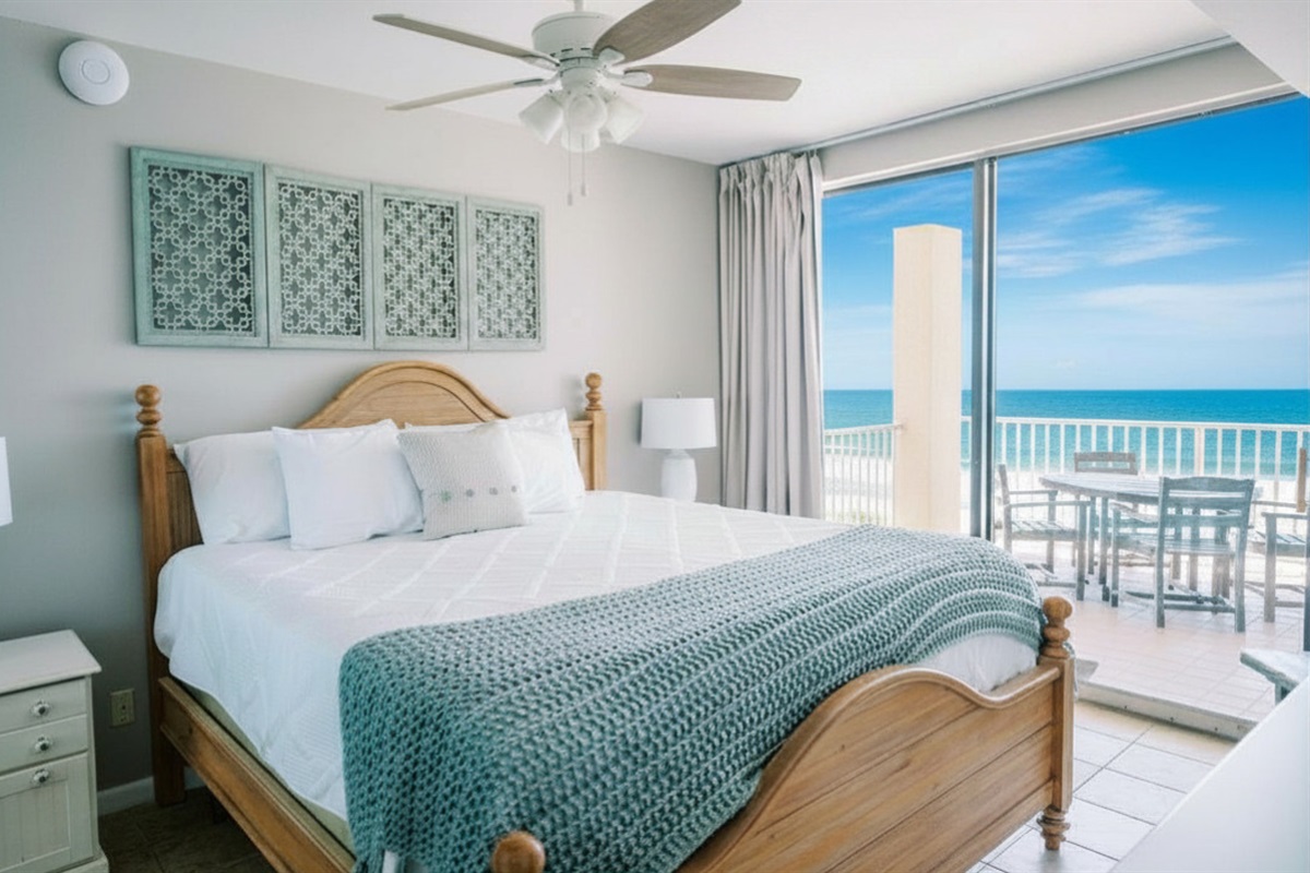 Primary / Master bedroom, with VIEWS of the Gulf right from your bed