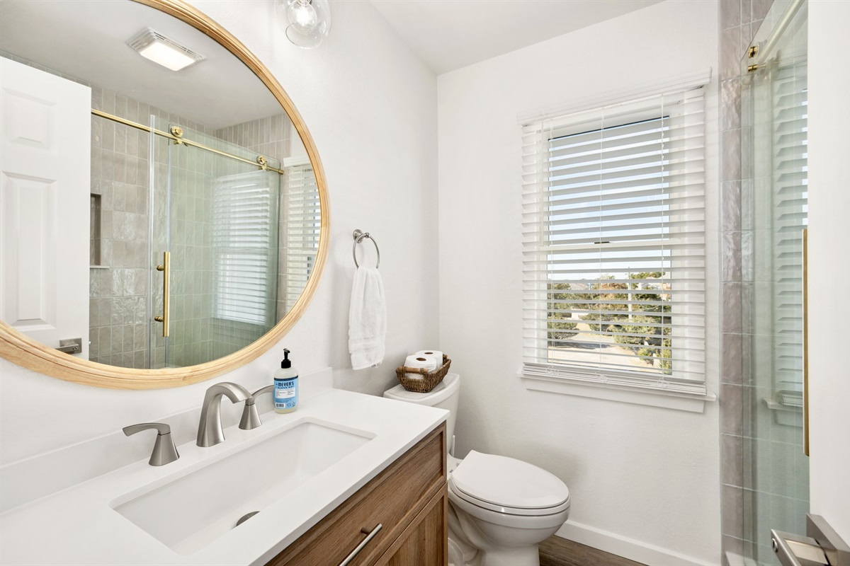 Master bath 1 -top floor