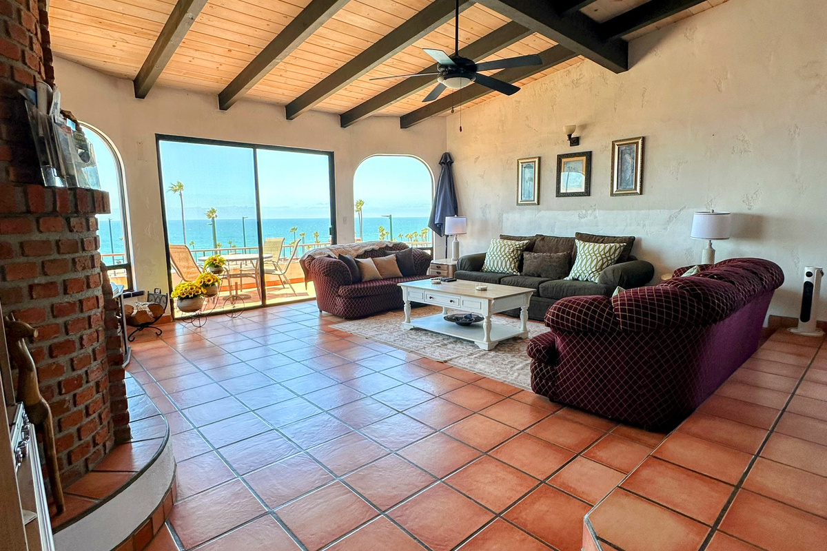 Casa Toscana Living Room