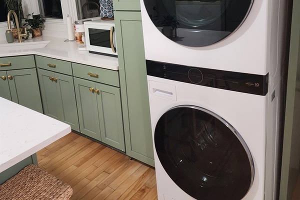 New modern washer/dryer makes laundry simple and convenient