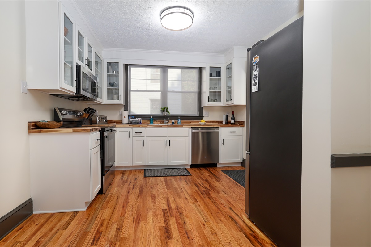 Full Kitchen, all new stainless steel appliances, butcher block counters