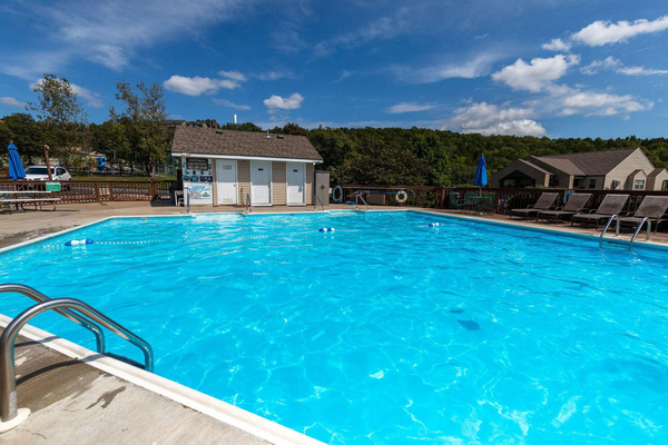 Seasonal Pool