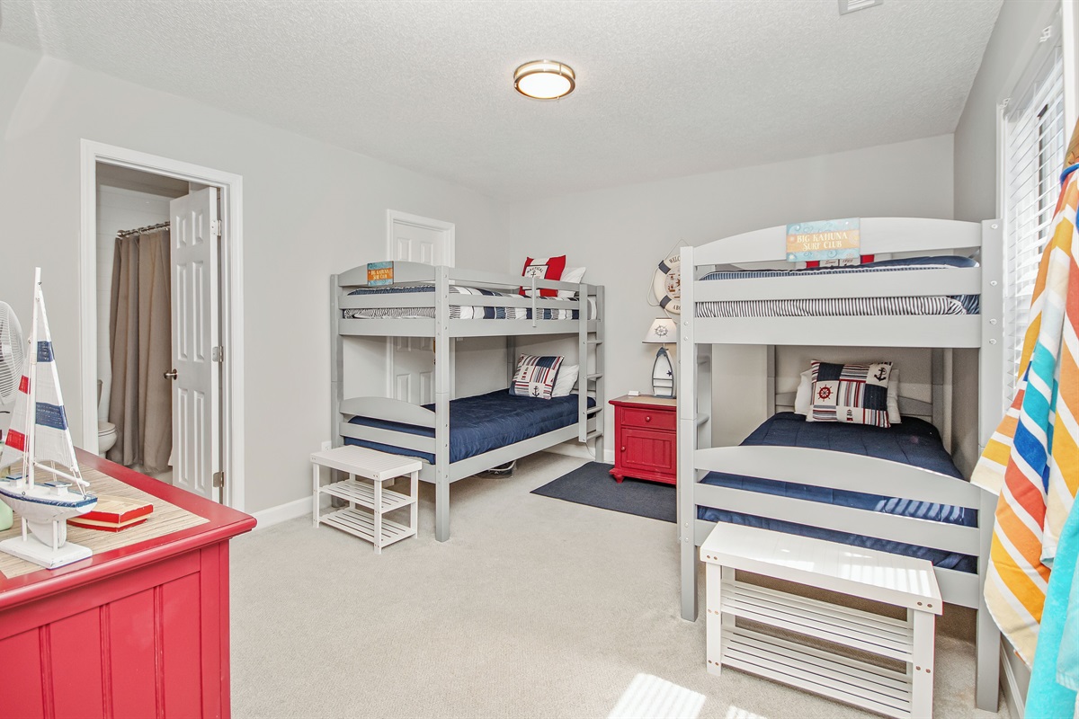 Bedroom 2 Up - 2 Sets of Bunks (4 Single Beds)