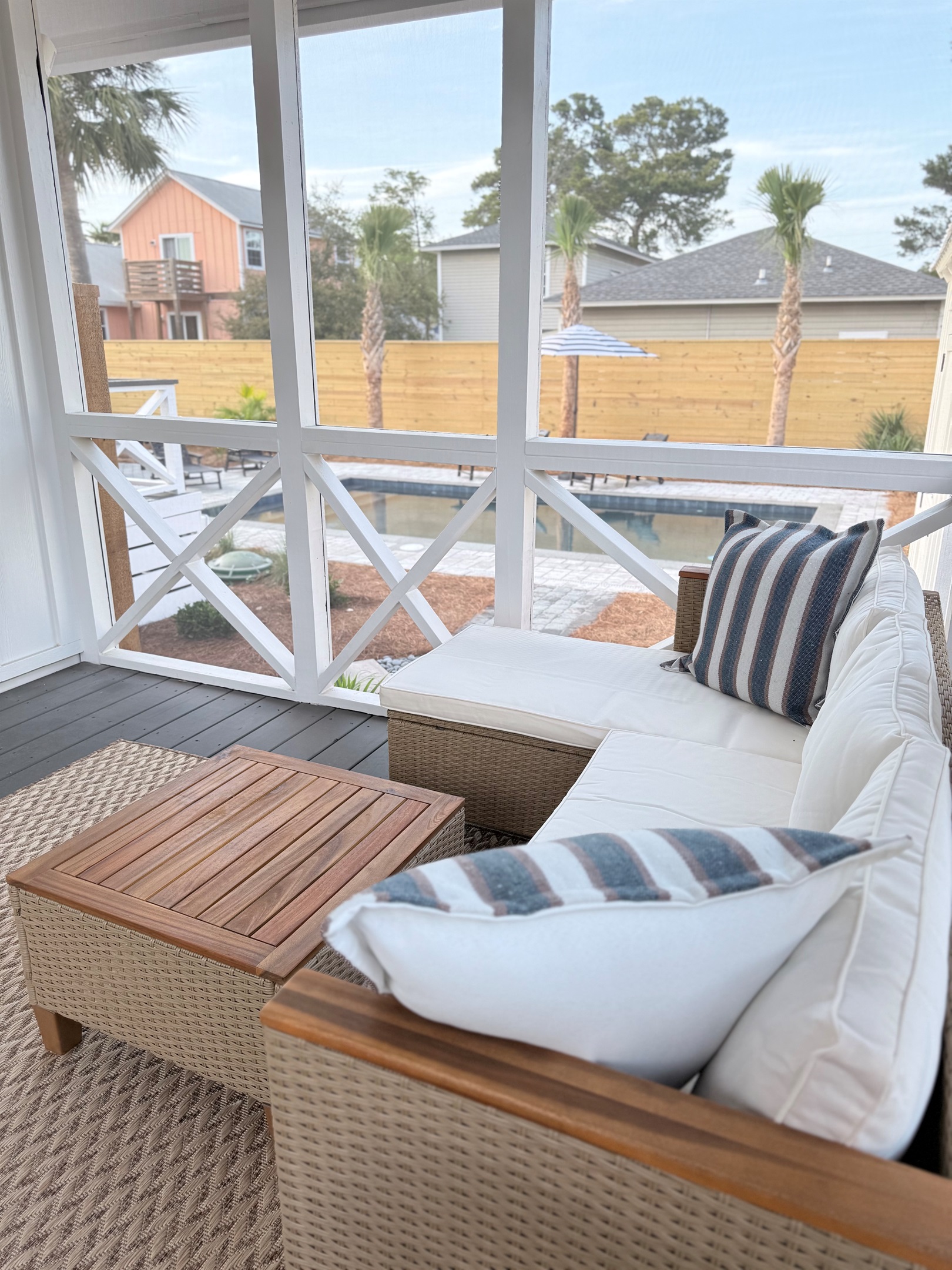 Screened in porch