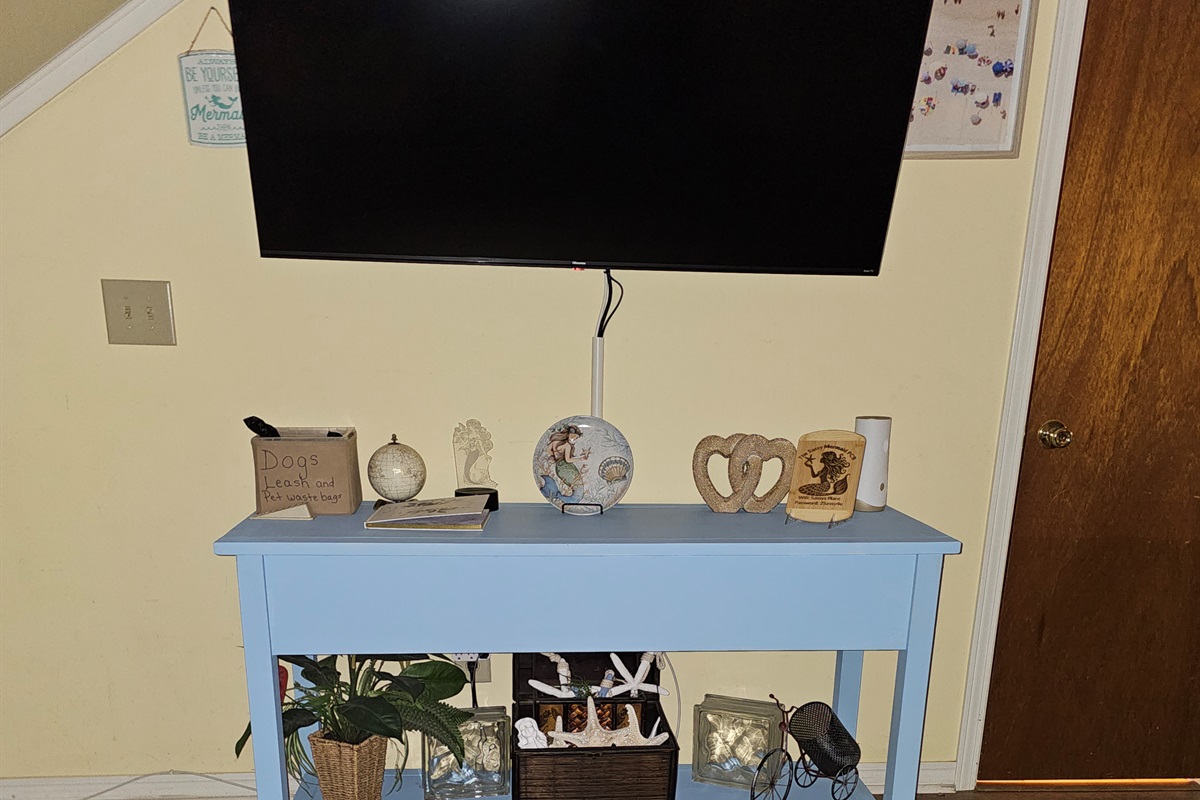 Table under the livingroom tv