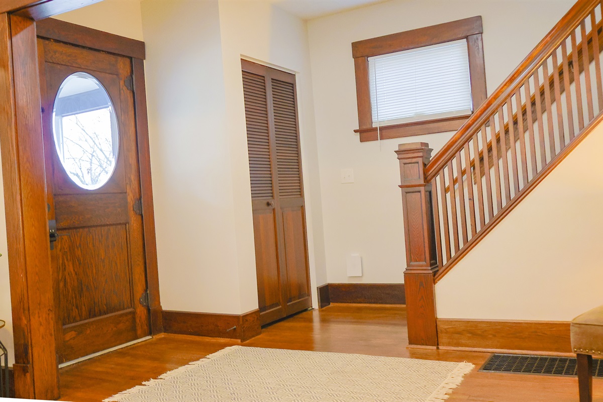 A warm, spacious welcoming entryway