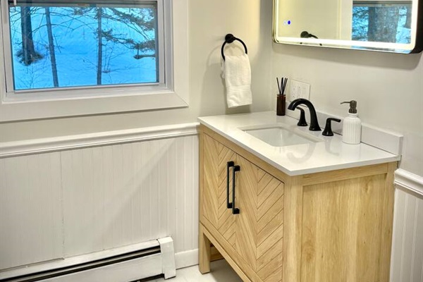 Full Bathroom