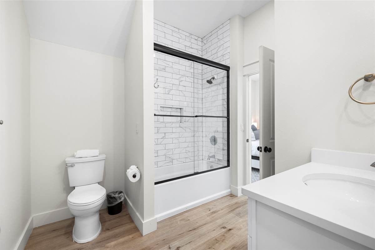 1st floor bathroom one has a tub/ shower combo