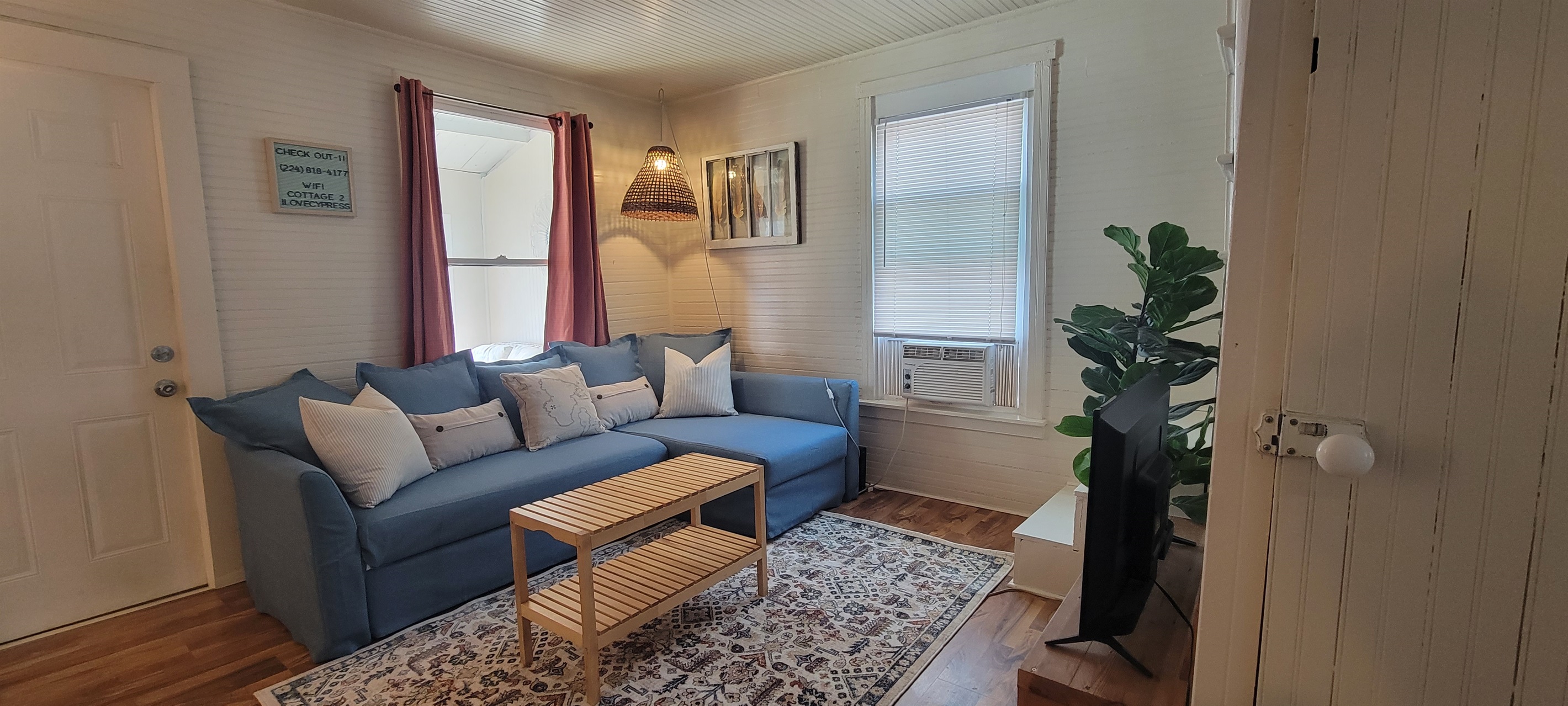 Living room Queen Sleeper