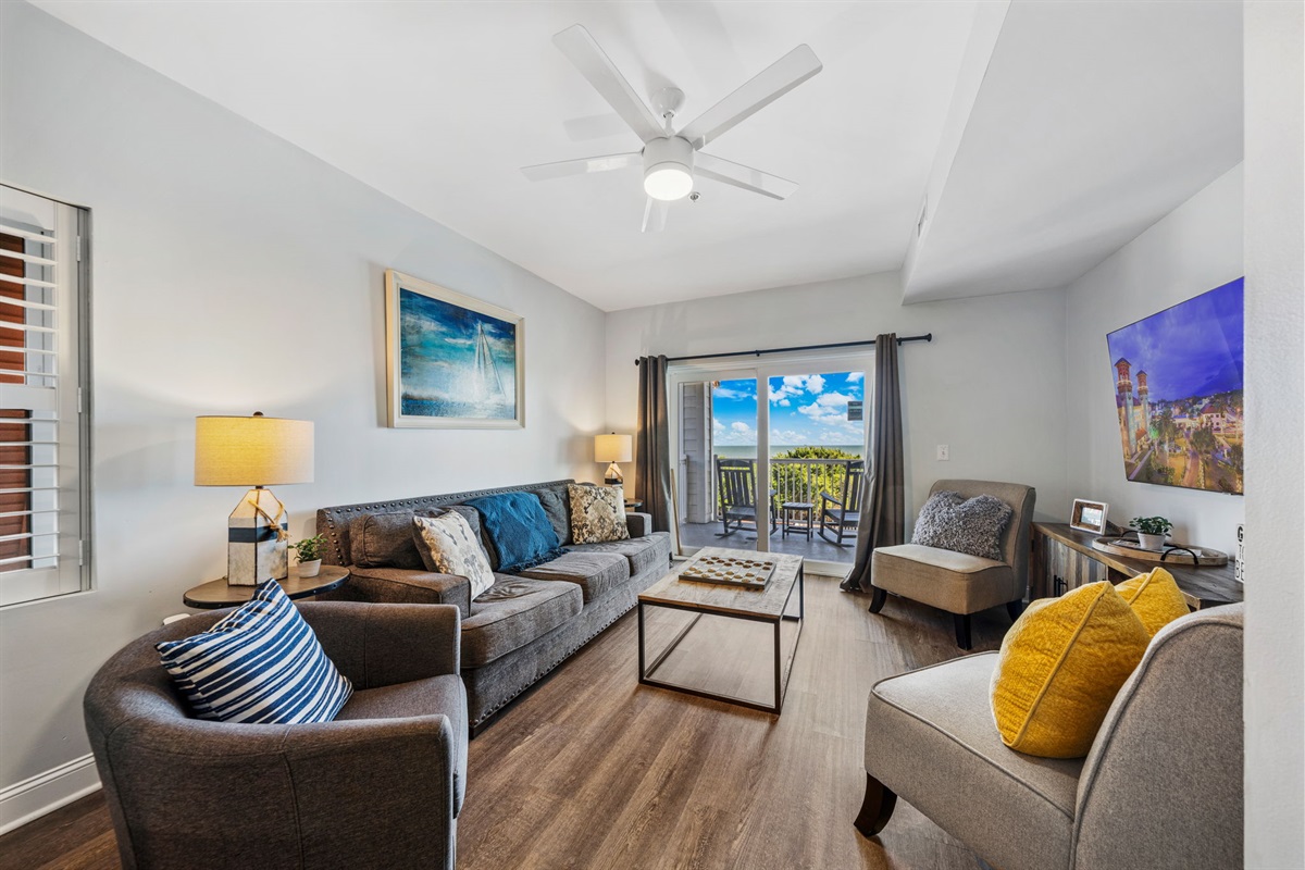 Living Room | Starfish | Oceanview 101 | 1116 Ocean Blvd, Isle of Palms, SC | IOP Escapes