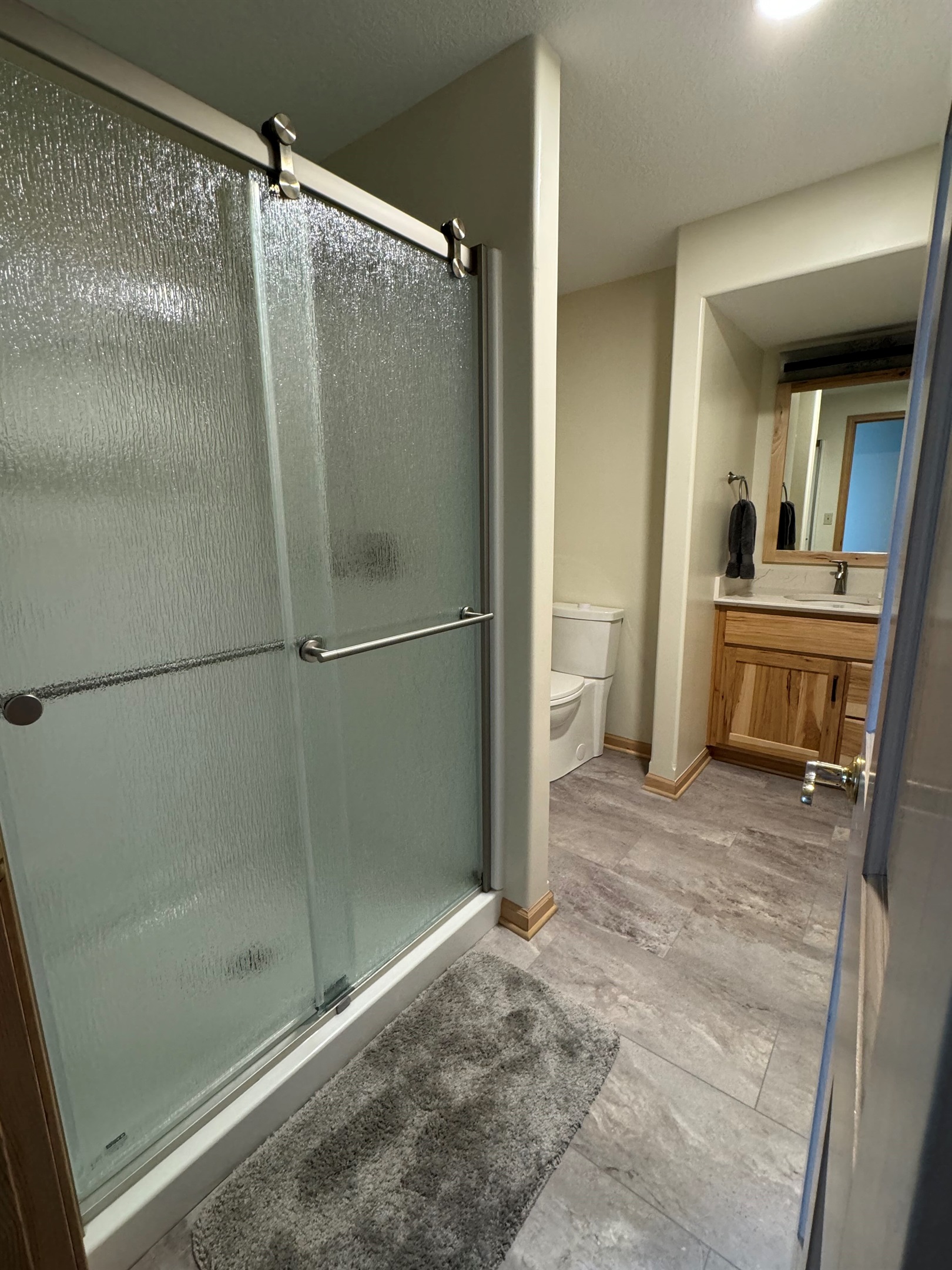 Bathroom 4 with Full Shower