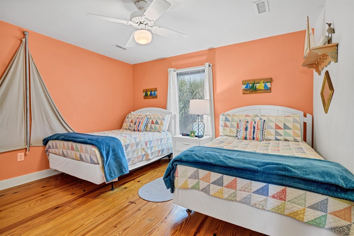 Palmetto Side Bedroom Right Side