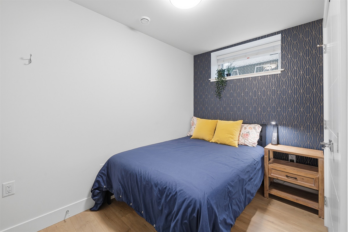 Double bed