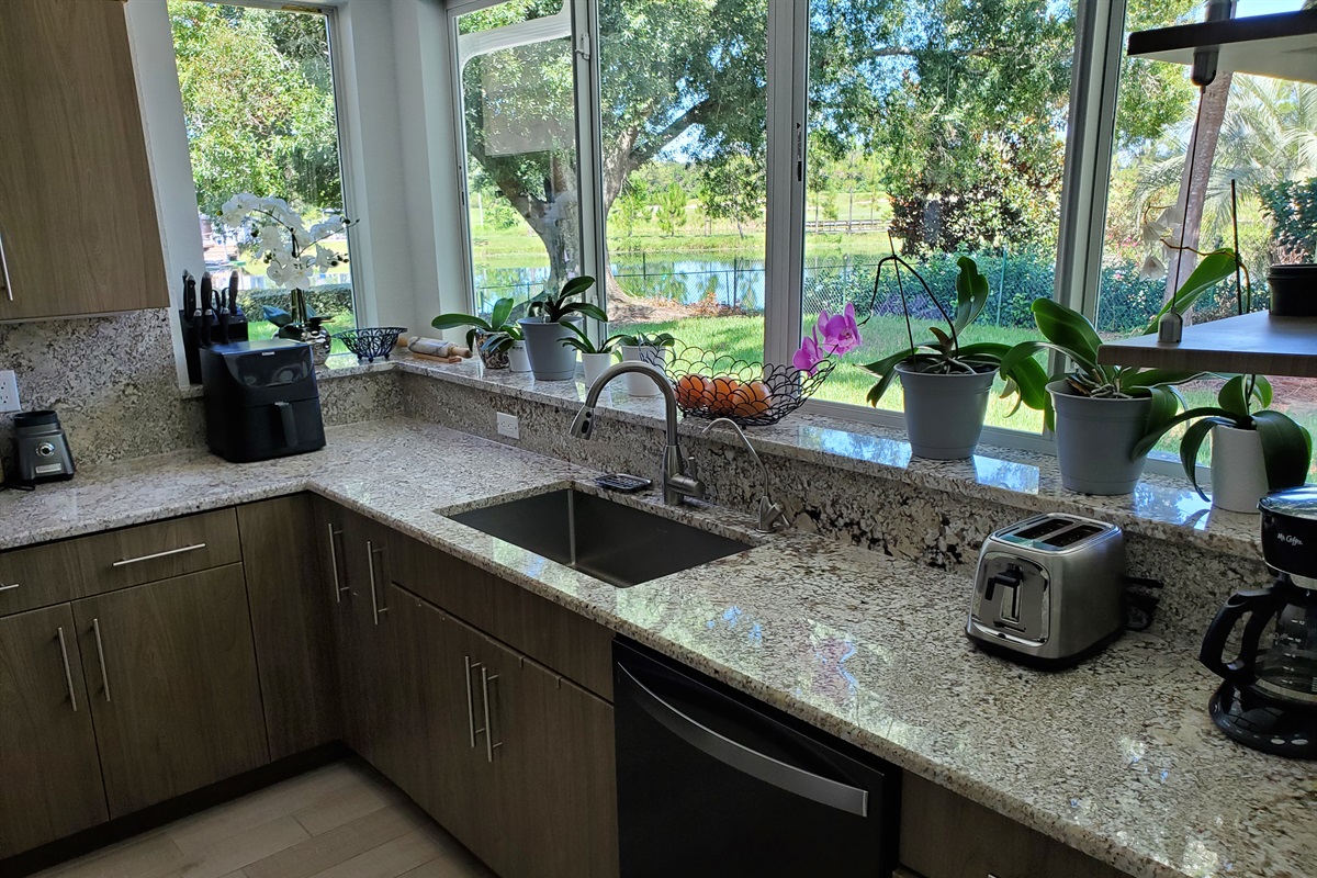 Full Kitchen